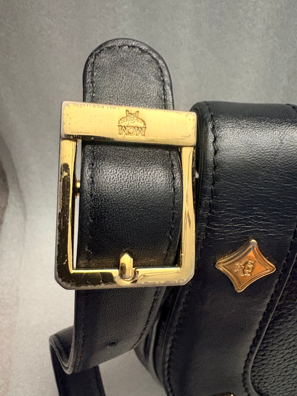 Vintage MCM München Black Pebbled Leather Gold Stud Shoulder Bag G6488