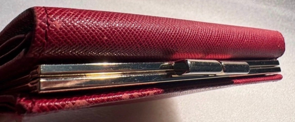 Burberry Red Leather Kiss Lock Wallet Nova Check Lining Rare Colorway Entrupy COA