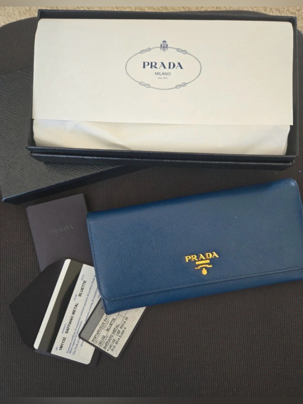 Prada 1M1132 Bluette Saffiano continental wallet front view