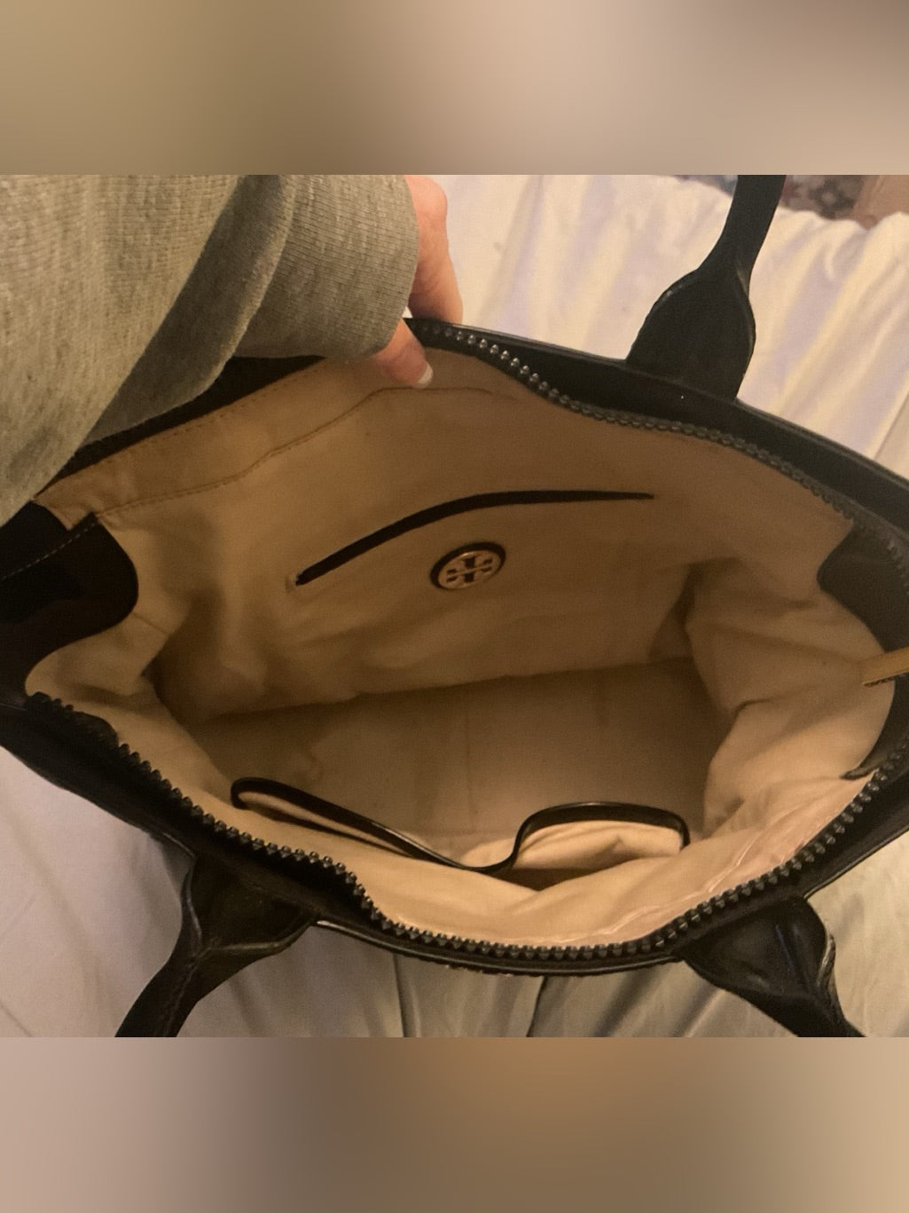 Tory Burch Retired Oversized Black Nylon & Patent Leather Zip Work Tote | listing photo 15