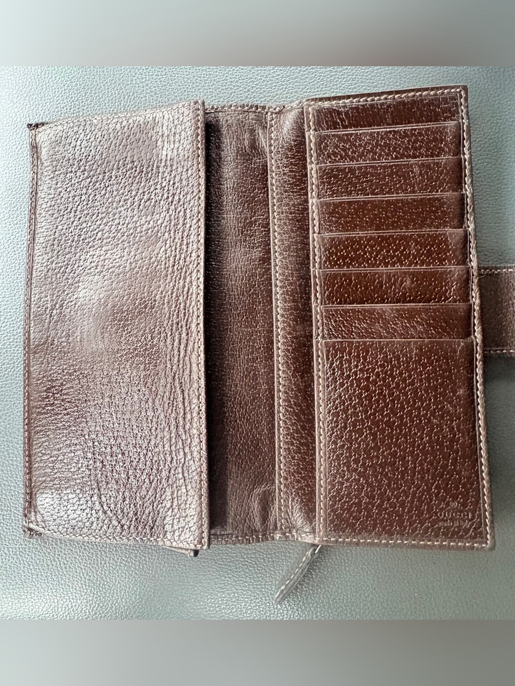 Vintage Gucci Abbey D-Ring wallet