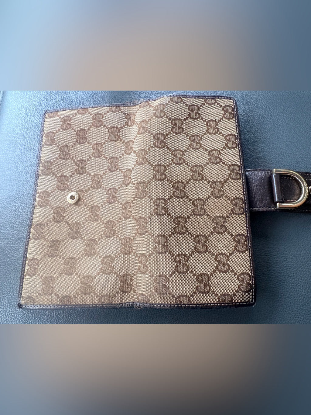 Vintage Gucci Abbey D-Ring wallet
