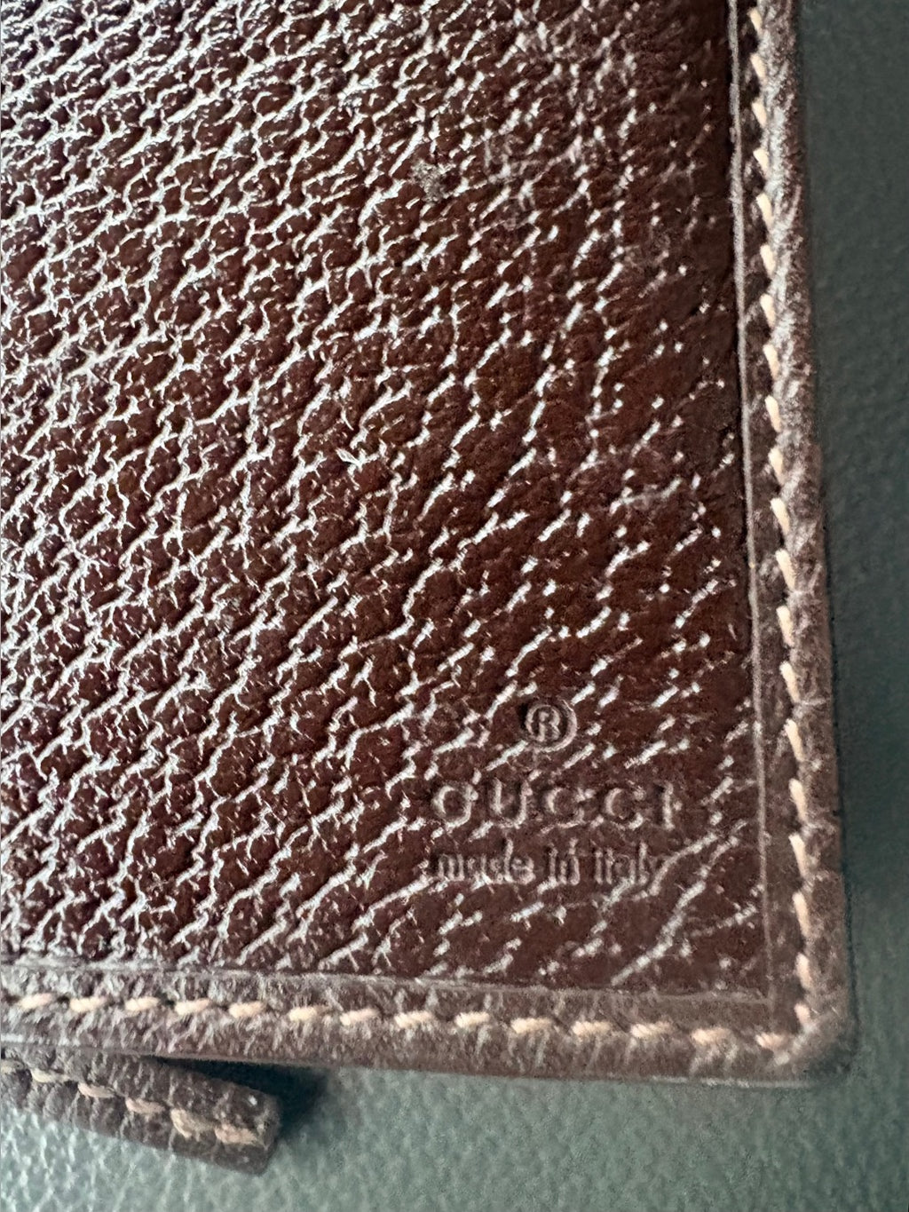 Vintage Gucci Abbey D-Ring wallet