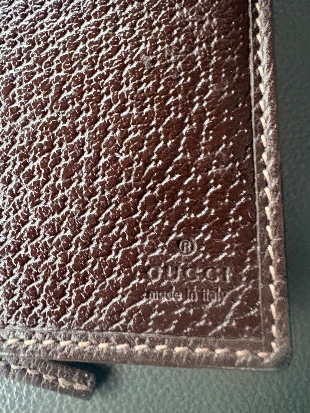 Vintage Gucci Abbey D-Ring wallet