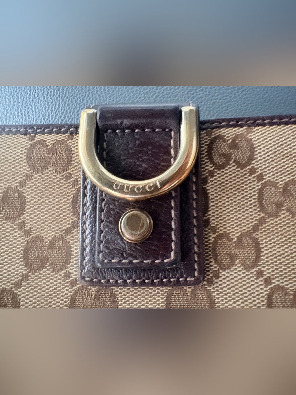 Vintage Gucci Abbey D-Ring wallet