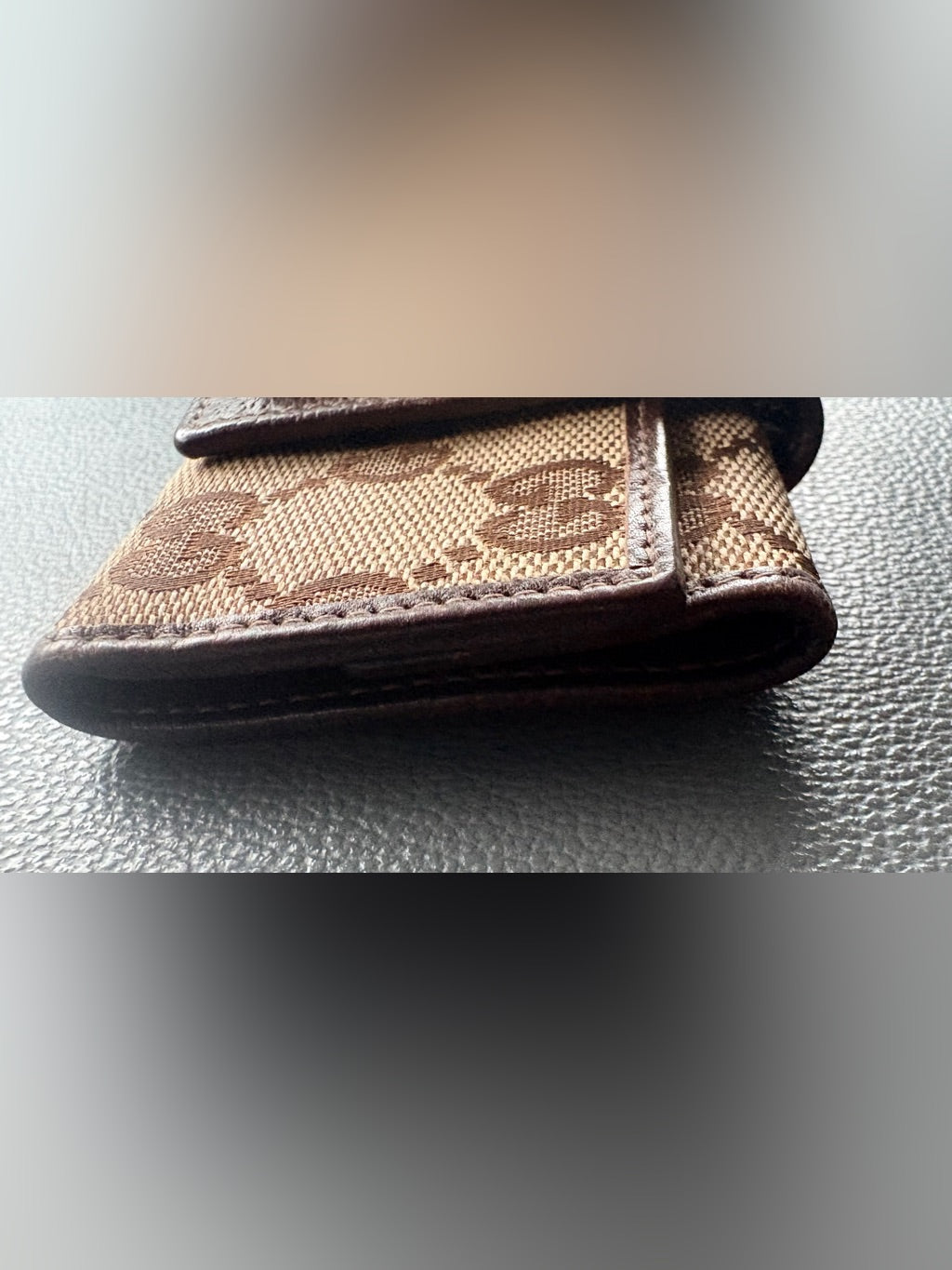 Vintage Gucci Abbey D-Ring key case