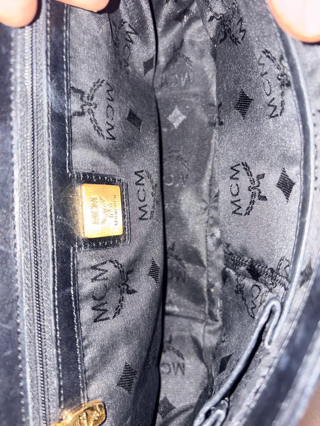 Vintage MCM München Black Pebbled Leather Gold Stud Shoulder Bag G6488