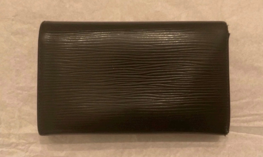 LOUIS VUITTON Alexandra Wallet Black Epi Leather Authenticated 2012 France