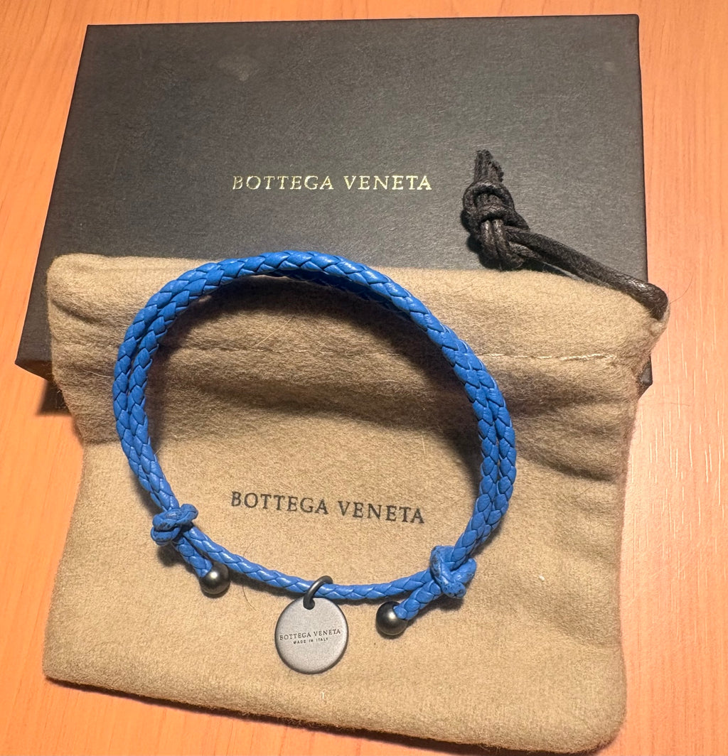 BOTTEGA VENETA Intrecciato Blue Nappa Leather Double Wrap Charm Bracelet Box Pouch