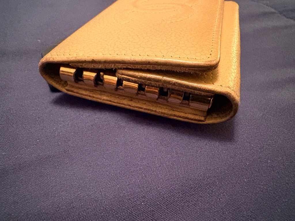 Vintage CHANEL Timeless CC Beige Caviar Leather 6 Key Case Card 8 Series
