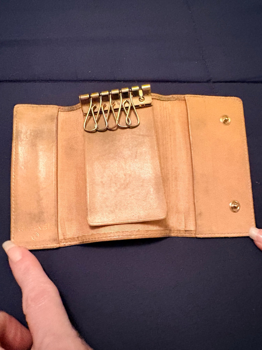 Vintage CHANEL Timeless CC Beige Caviar Leather 6 Key Case Card 8 Series