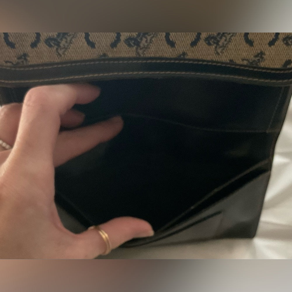 CELINE Vintage Horse Carriage Long Wallet – Archive Era. Made in Italy | listing photo 7