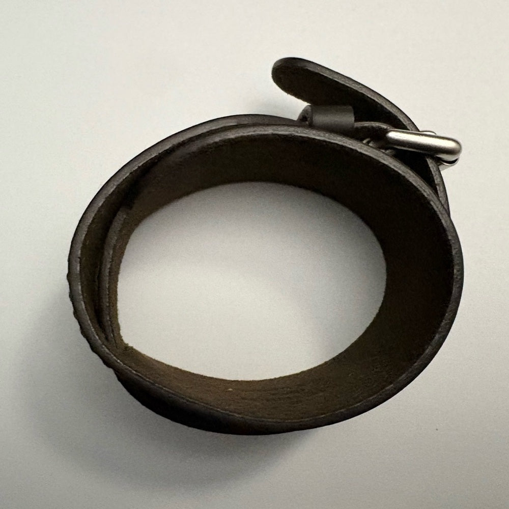 Louis Vuitton Monogram Glacé Leather Cuff Bracelet | June 2002 France | COA | listing photo 4