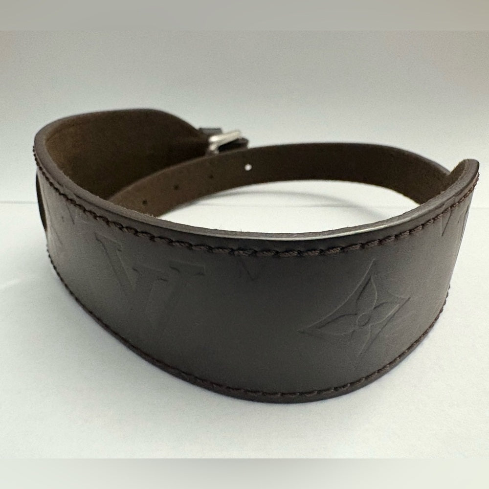 Louis Vuitton Monogram Glacé Leather Cuff Bracelet | June 2002 France | COA | listing photo 8