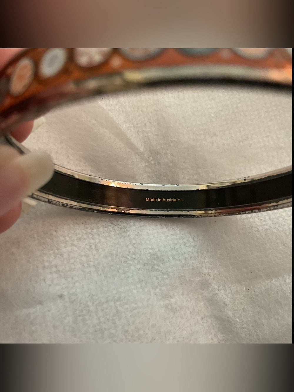 Authentic Vintage Hermès Paris Austria Orange Enamel Medallion L Bangle Bracelet | listing photo 4