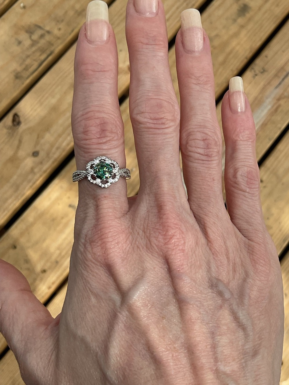 1 Ct Genuine Green Moissanite Halo Ring NWT | GRA Certified | Size 7 | Stunning | listing photo 5
