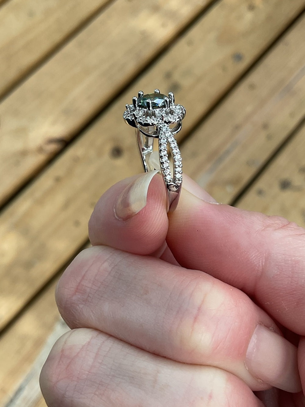 1 Ct Genuine Green Moissanite Halo Ring NWT | GRA Certified | Size 7 | Stunning | listing photo 8