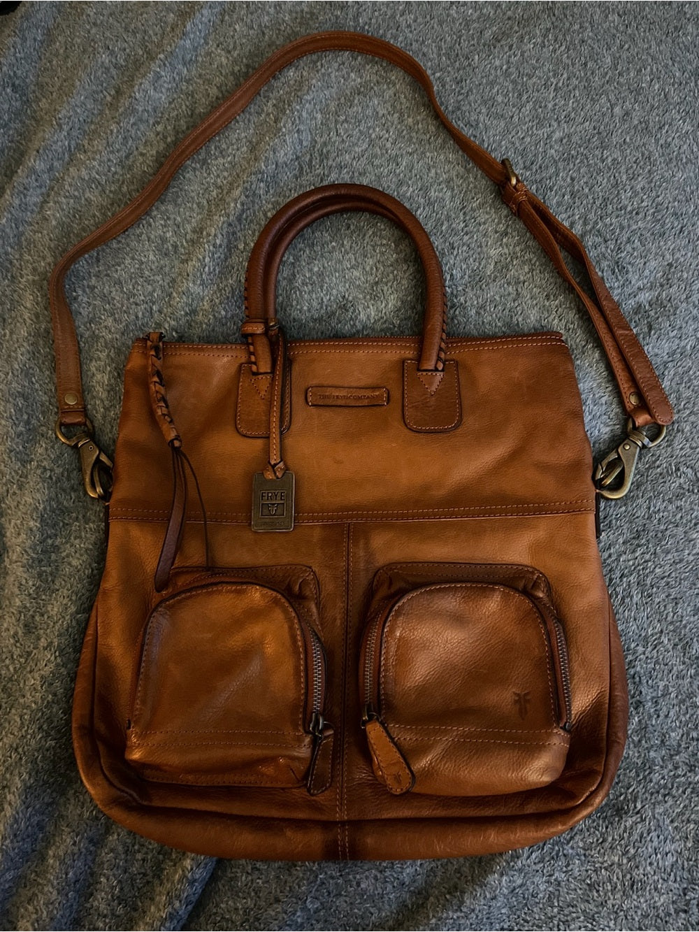 FRYE Melissa Cargo Tote XXL Cognac Italian Leather Crossbody Whipstitch Hang Tag | listing photo 1