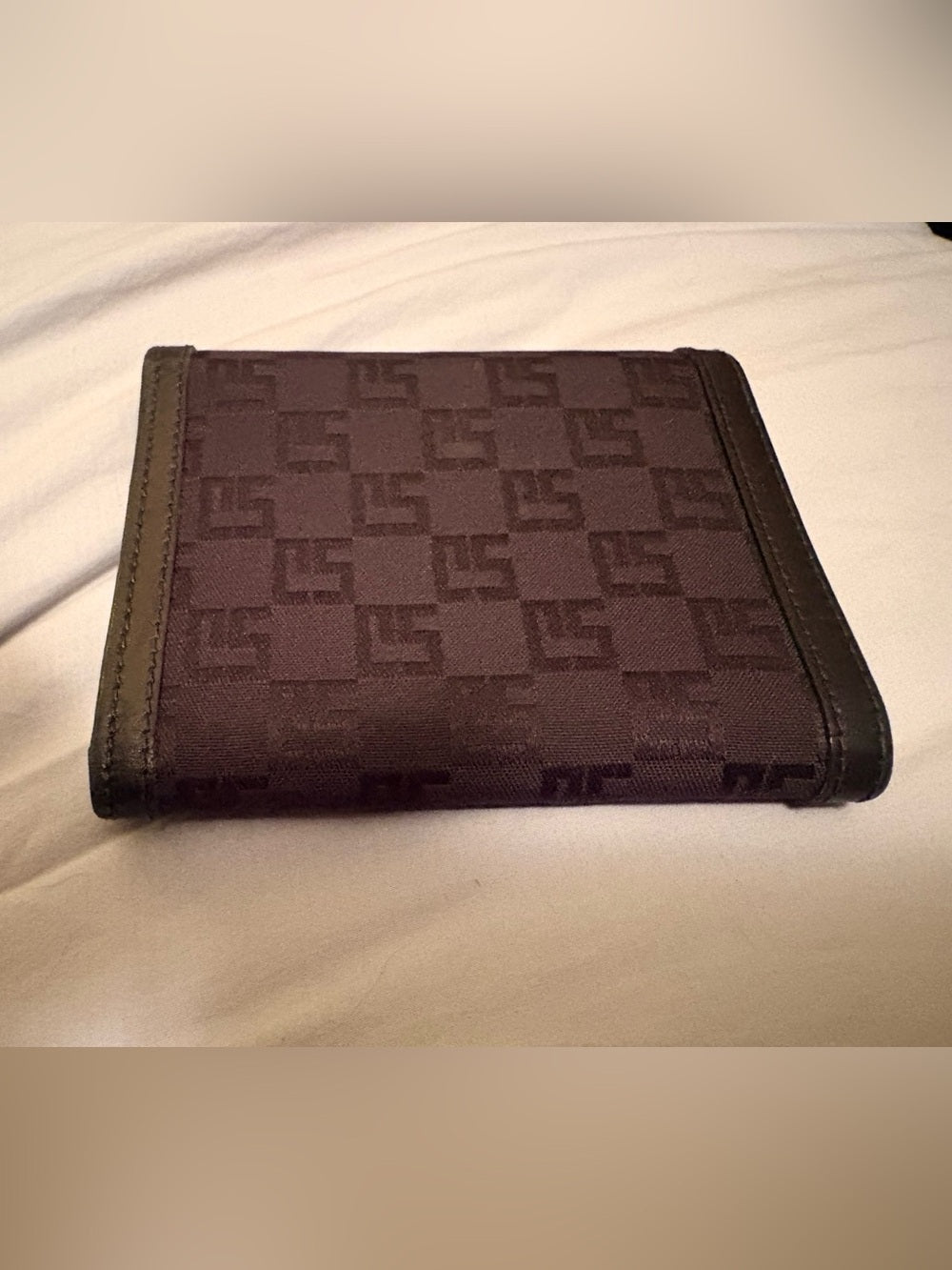 VINTAGE ST. JOHN Made in Italy Black Monogram Leather Oversized Wallet Gold Hard | listing photo 3