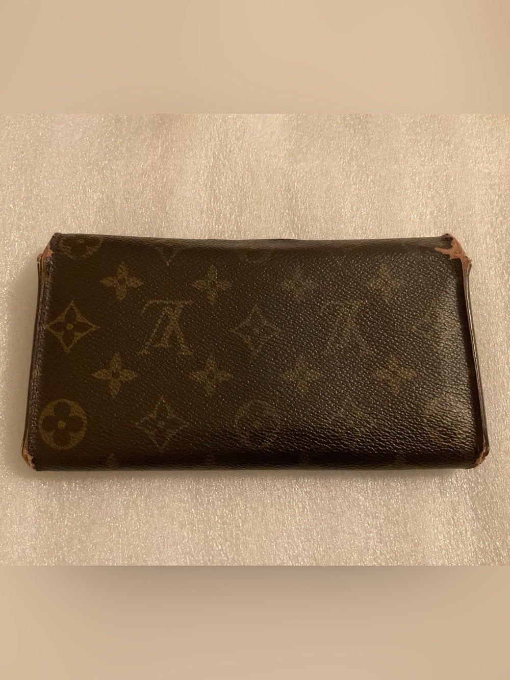 Louis Vuitton Vintage 2004 Monogram Sarah Wallet Long Bifold Made in France | listing photo 2