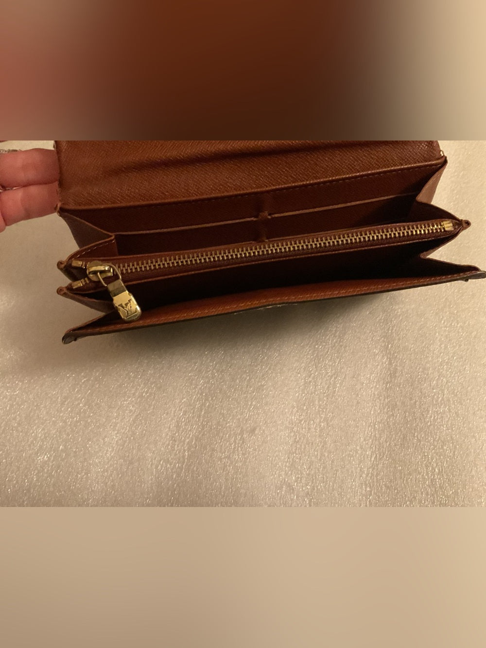Louis Vuitton Vintage 2004 Monogram Sarah Wallet Long Bifold Made in France | listing photo 7