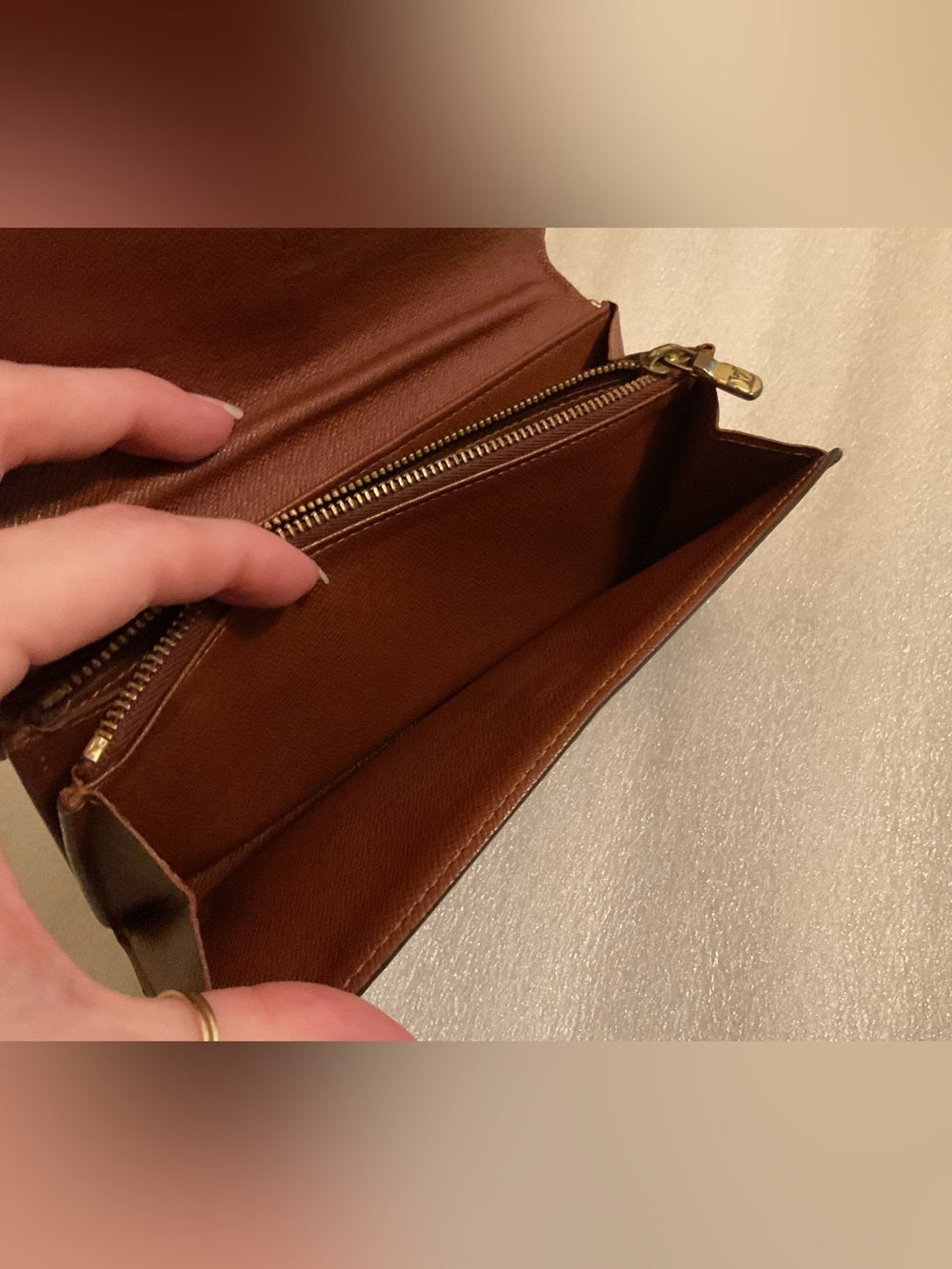 Louis Vuitton Vintage 2004 Monogram Sarah Wallet Long Bifold Made in France | listing photo 10