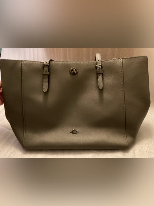 Coach Large Turnlock Tote Taupe Greige Leather XL Shoulder Bag Silver Hardware | listing photo 1