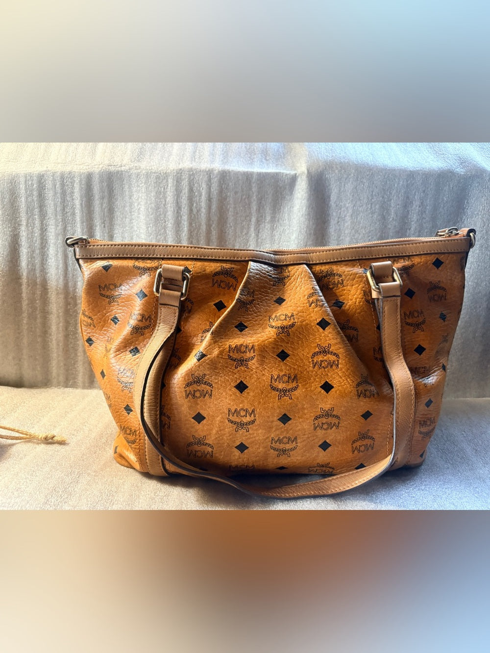 MCM Cognac Visetos Large Zip Tote Shoulder Bag Gold Hardware J4279 | listing photo 3