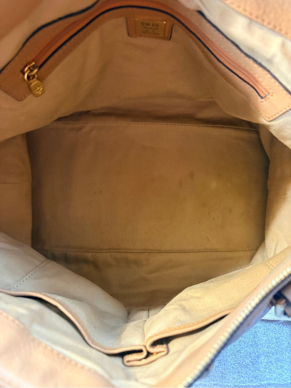 MCM Cognac Visetos Large Zip Tote Shoulder Bag Gold Hardware J4279 | listing photo 6
